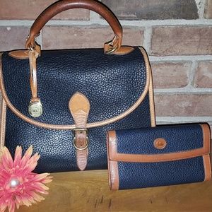 ❤Vintage Dooney &Bourke satchel and wallet